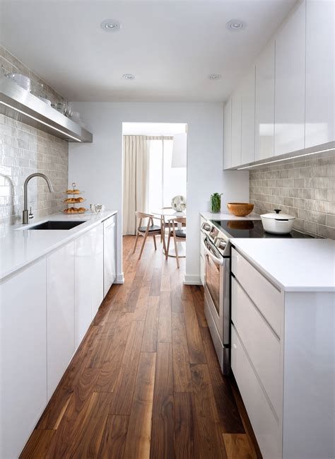 29 Awesome Galley Kitchen Remodel Ideas, Design, & Inspiration #ikeagalleykitchen 29 Awesome Galley Kitchen Remodel Ideas (A Guide to Makeover Your Kitchen) #onabudget #small #beforeandafter #fixerupper #ideas #narrow #layout #joannagaines #open #island #opengalleykitchen