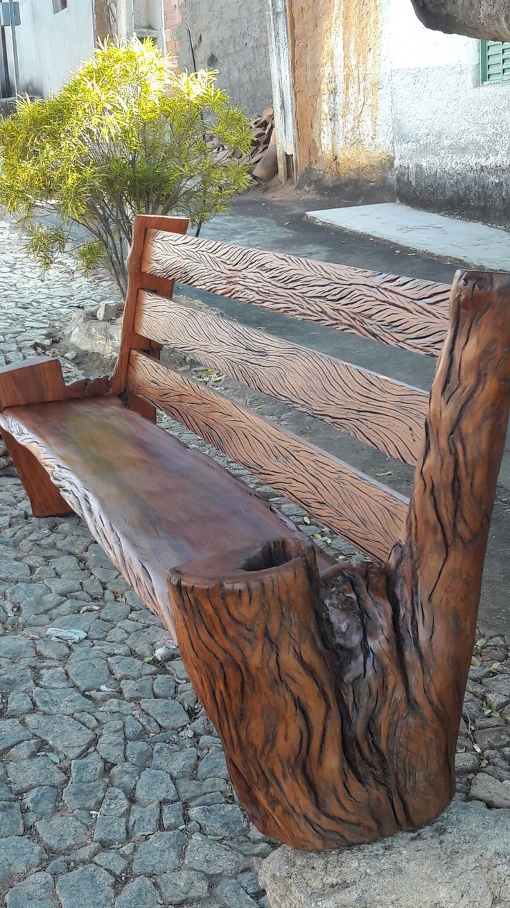 Móveis sob encomenda e comigo ... Design rustico. in 2022 | Rustic furniture design, Diy wood projects furniture, Wood furniture plans Rustic Log Furniture, Driftwood Furniture, Diy Outdoor Furniture, Diy Pallet Furniture, Furniture Projects, Furniture Design, Green Woodworking, Woodworking Projects Diy, Diy Wood Projects