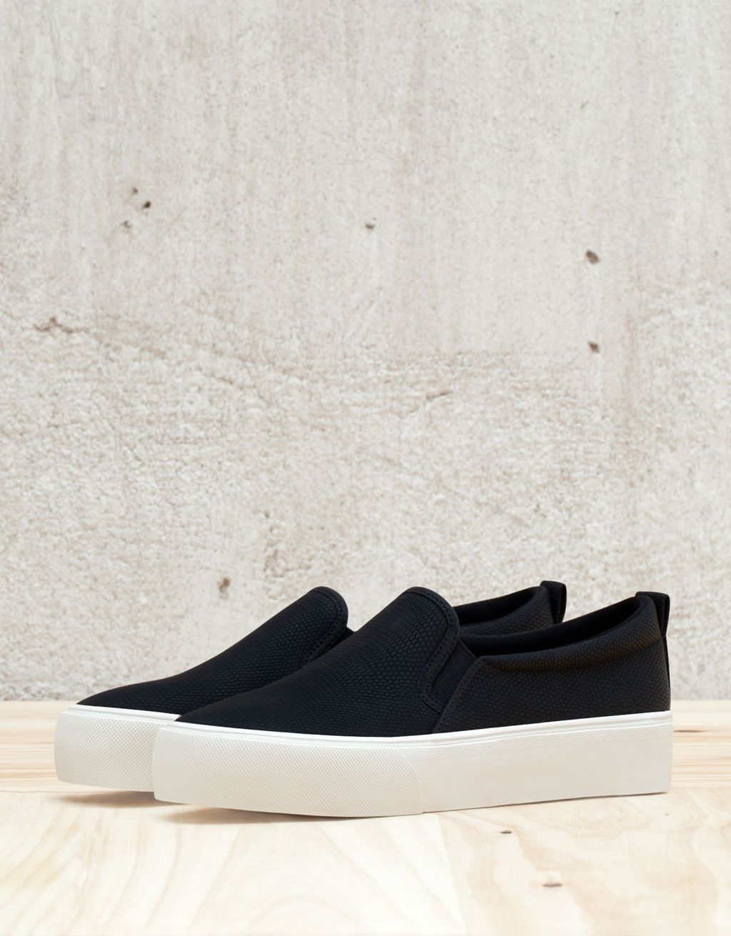 bershka slip on