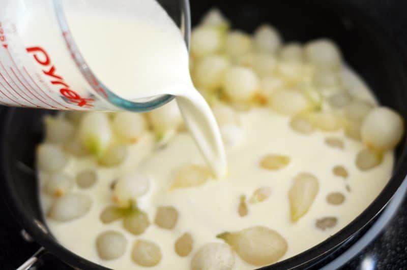 How To Make Easy Pearl Onions In Cream Sauce - Living Vegan | Recipe