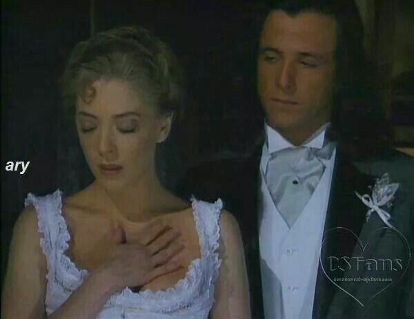 Noche De Bodas Juan Y Mónica Corazones Salvajes Edith Gonzalez Corazones