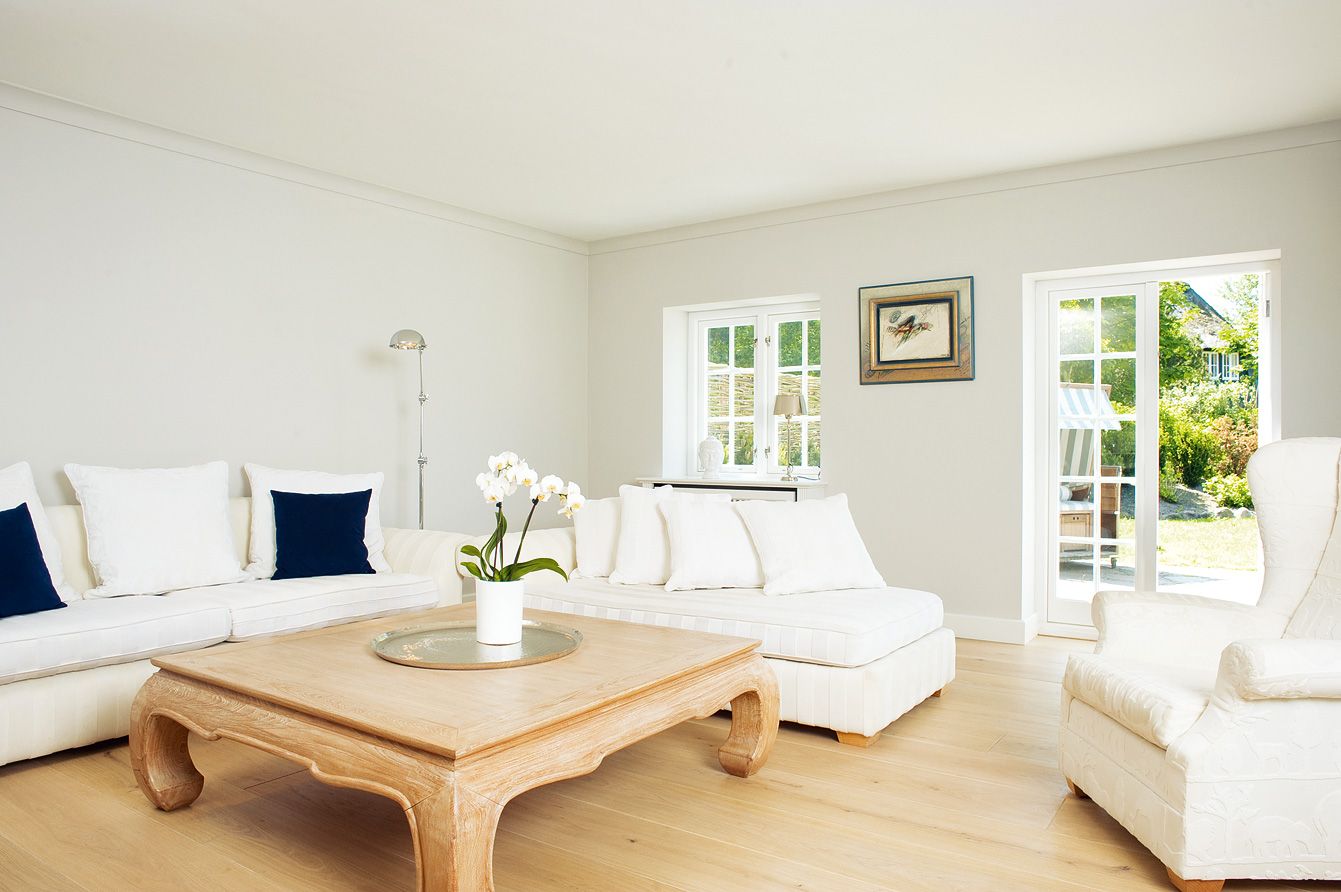 Ein Traum in weiß auf Sylt. #Ferienhaus #Luxus #Sylt #Design | FeWos ... Ein Traum in weiß auf Sylt. #Ferienhaus #Luxus #Sylt #Design | FeWos ...