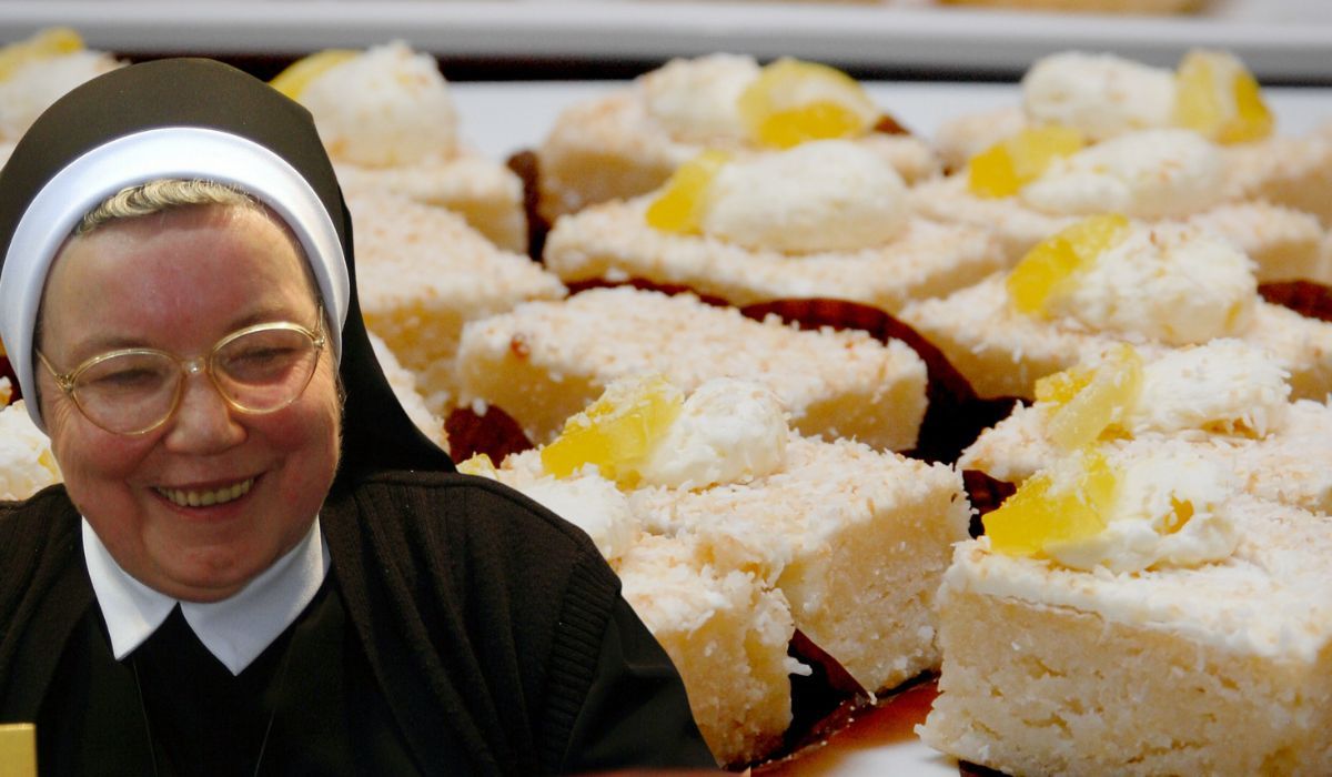 Ciasto bez pieczenia przepisu siostry Anastazji jest pomysłem na pyszny i prosty deser. Wiórki kokosowe, masa budyniowa i kakaowe herbatniki to rewelacyjne połączenie. Grains, Rice, Cooking, Recipes, Treats, Kuchen, Kitchen, Ripped Recipes, Korn