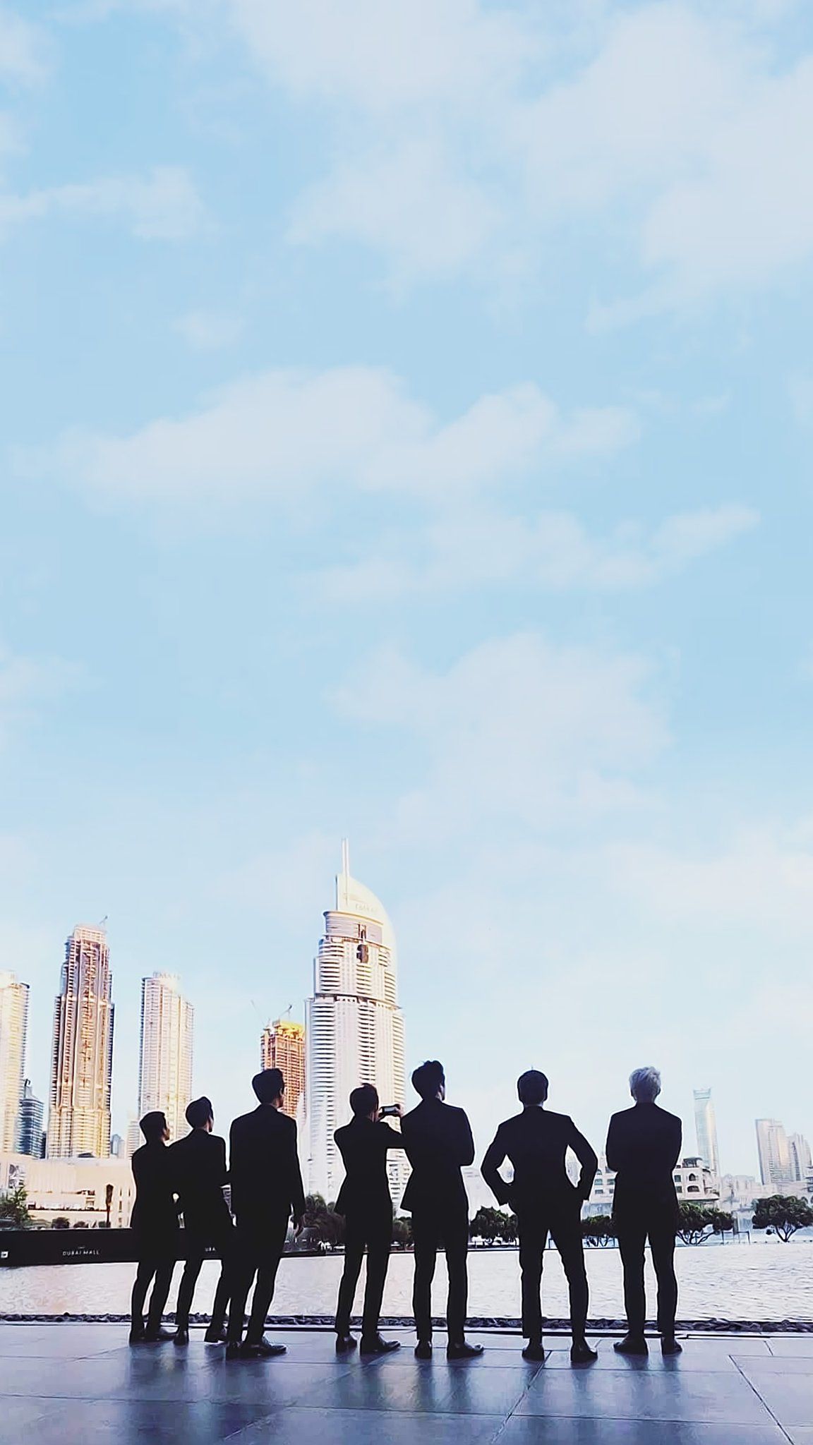 180116 Exo In Dubai Wallpaper Exo Exo Exo Lockscreen Kpop Exo