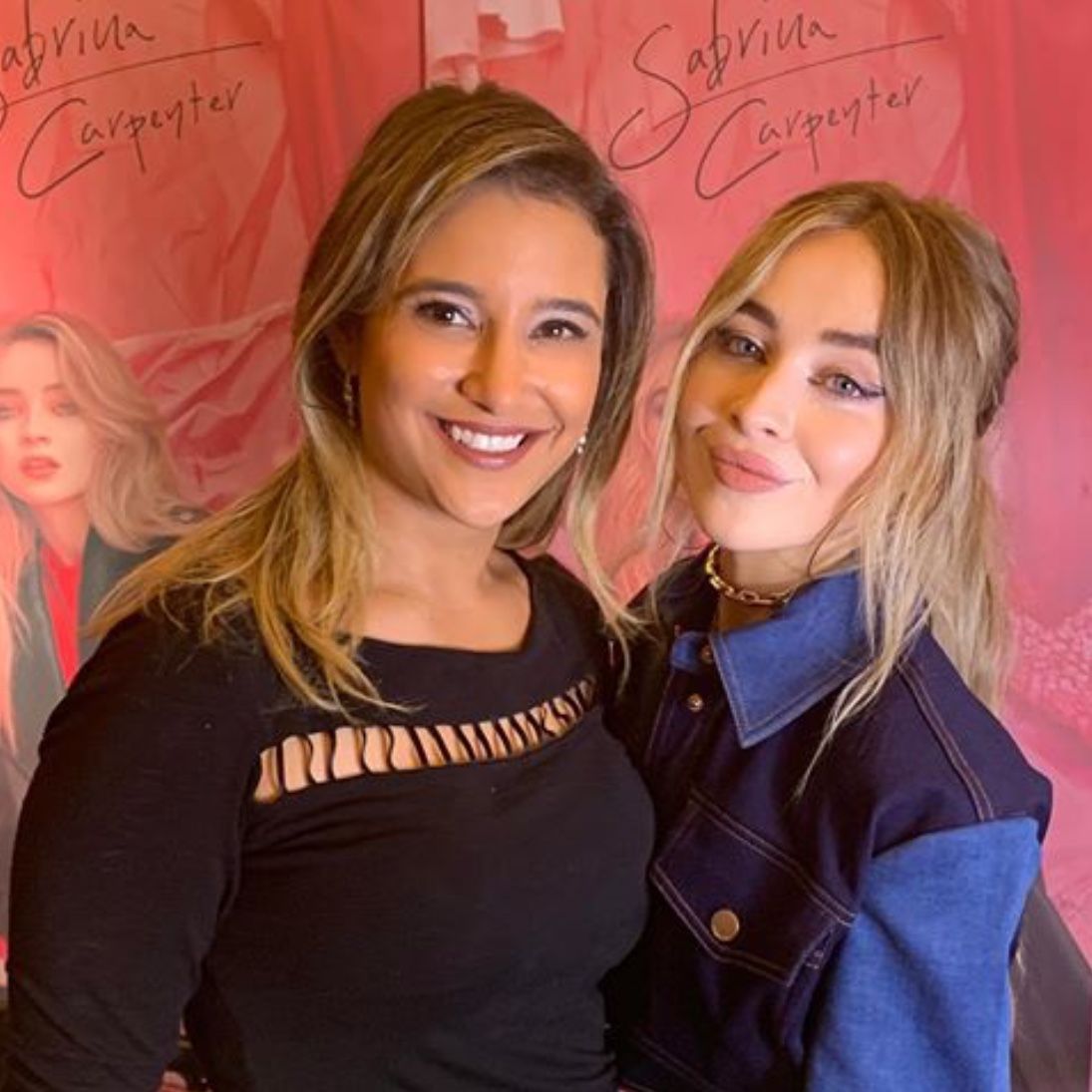 2019 Sabrina Carpenter With Journalist Camila Srougi At Youtube