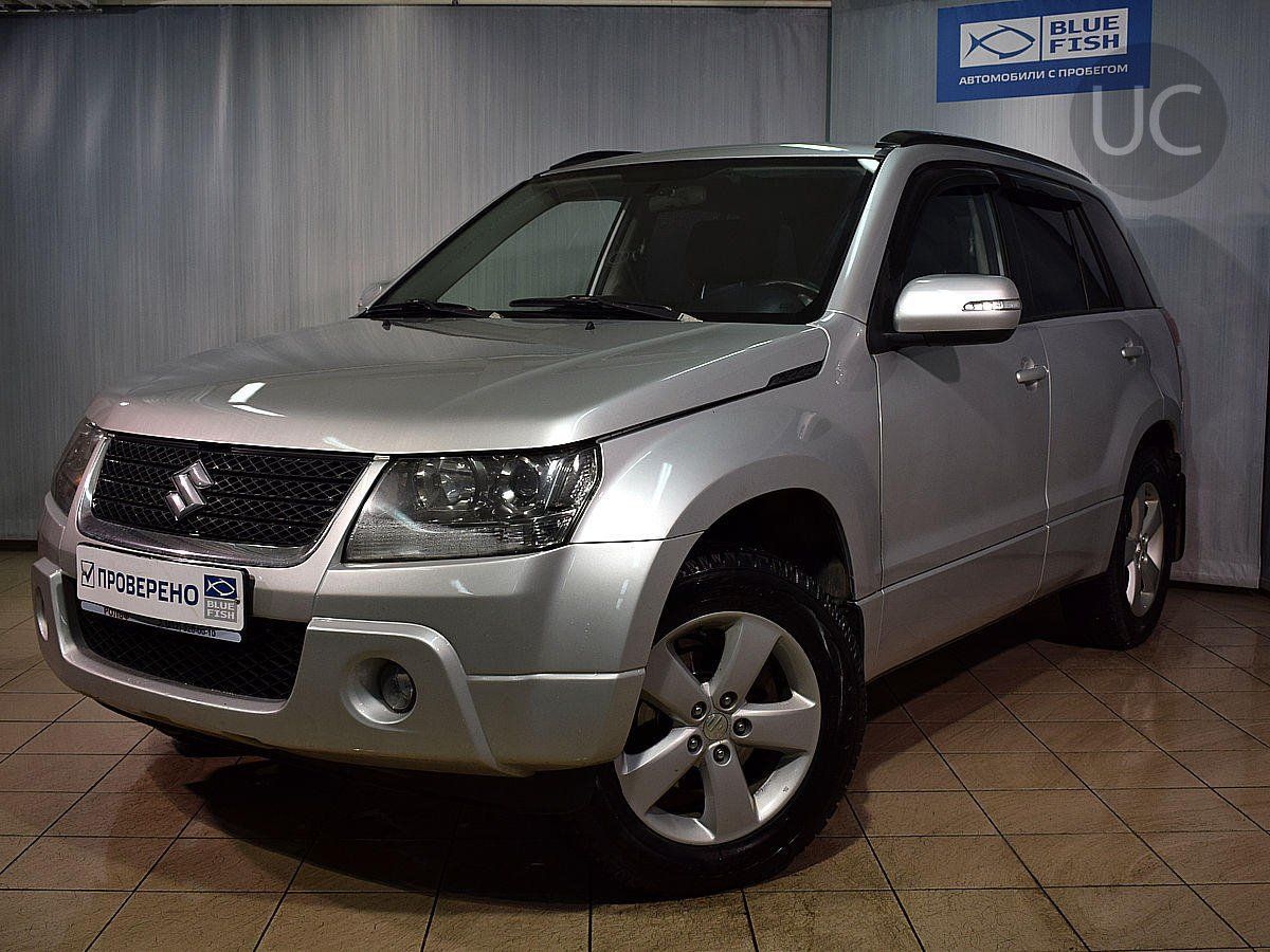 Suzuki Grand Vitara 2008 года https://usedcars.ru/cars/3402338/ Город: Санкт-Петербург / Кузов: Внедорожник / кроссовер / Руль: Левый / Двигатель: 0 см3 / Год выпуска: 2008 / Состояние: б/у / Пробег: 120000 км / Цвет: серебряный / Таможня: Растаможен Suv Car, Cars, Vehicles, Autos, Car, Car, Automobile, Vehicle, Trucks