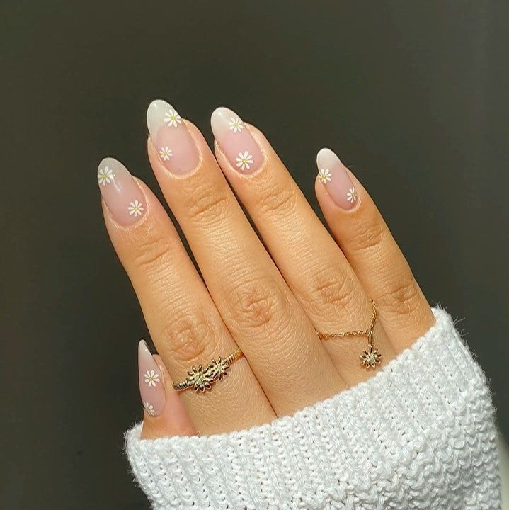 nails nail art nail designs nail polish nail art designs nail ideas nails acrylic nail gel nail polish colors nail art inspiration nail colors nails acrylic coffin nail care nail polish ideas nail trends nail tutorials Daisy Nail Art, Daisy Nails, Gel Nail Polish Colors, Nail Colors, Nail Gel, Fall Gel Nails, Autumn Nails, Coffin Nails, Acrylic Nails