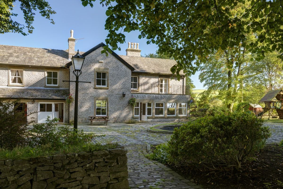 The Gables Holiday home in the Peak District Holidays in england