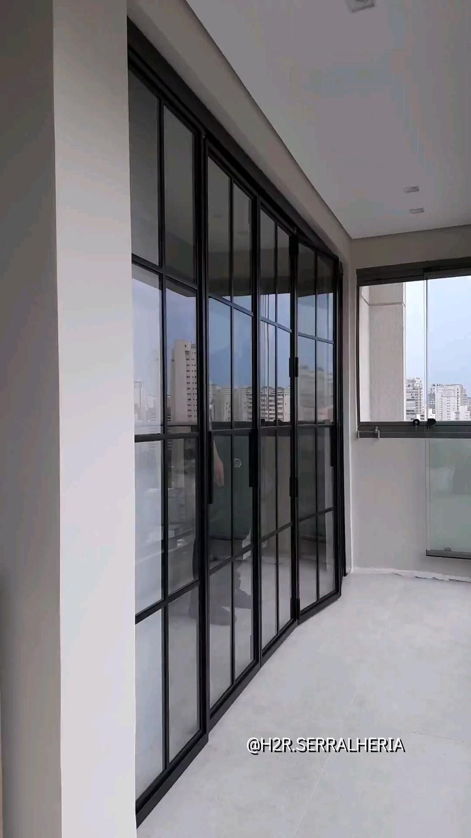 Porta camarão articulada de ferro e vidro estilo industrial …
