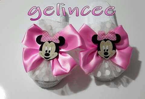 Mikili Terlik Lohusa Terligi Minnie Disney Characters Minnie Mouse