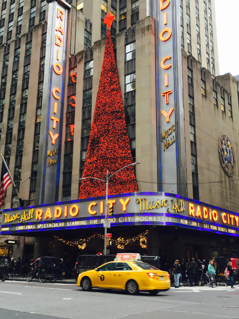 NYC at Christmas A SelfGuided Walking Tour The Adventuring