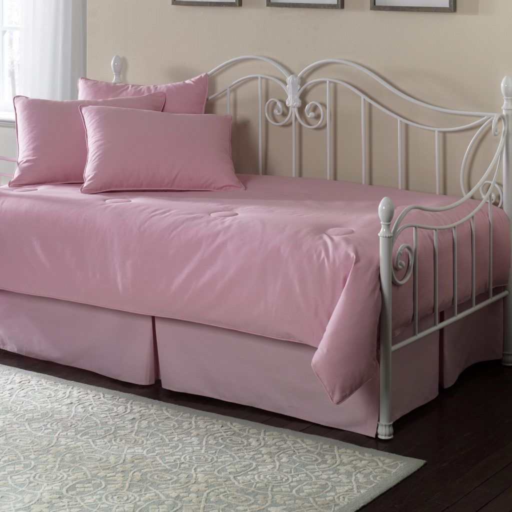 Trundle Daybed Comforter Sets With Pink Cushions Daybeds Trundle Daybed Comforter Sets With Pink Cushions