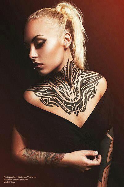 65 Tattoos For Women Cuded Rose Neck Tattoo Chest Tattoos For Women Best Neck Tattoos