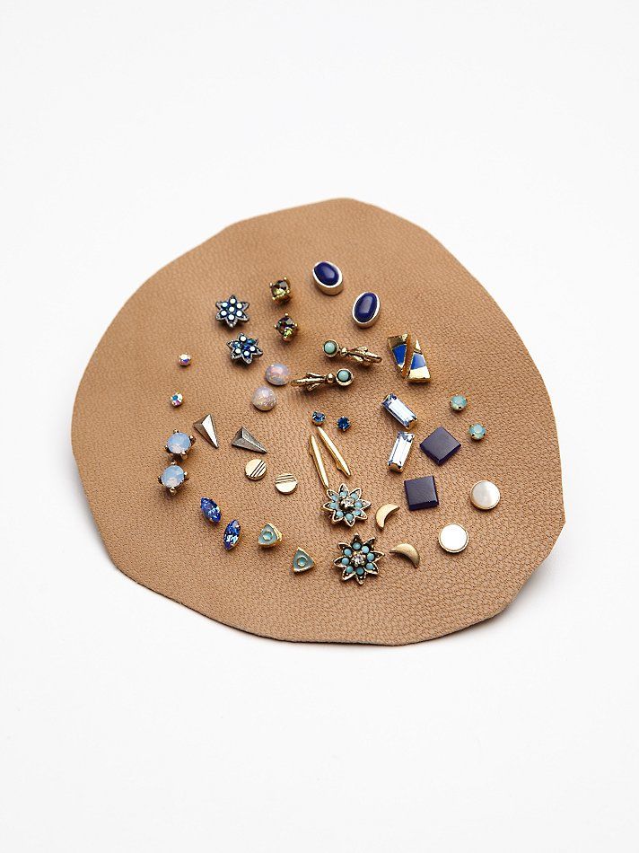 Free People Mega Stud Set At Clothing Boutique Free People Mega Stud Set At Clothing Boutique Dotsave Earring