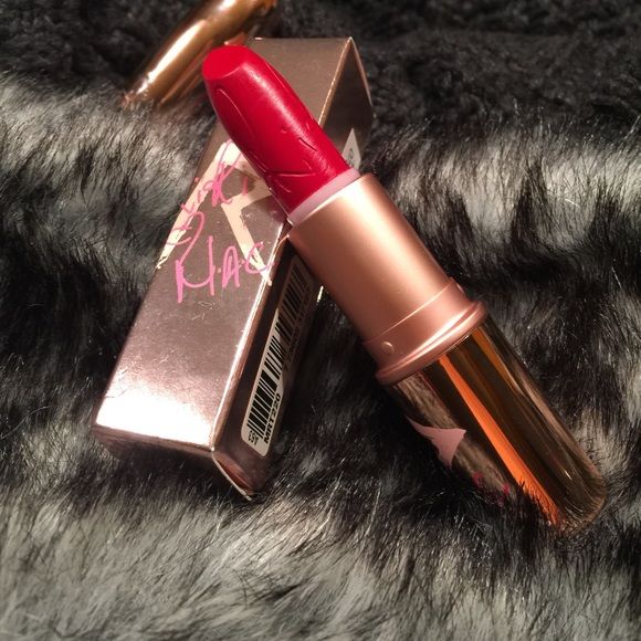 riri cosmetics