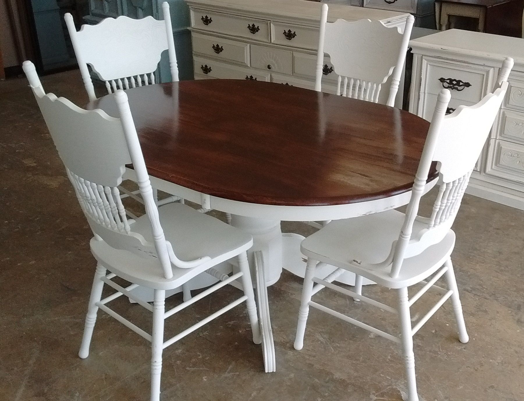 Here Is A Cute Little Table And Chair Set Perfect For That Apartment Or Breakfast Nook What Do You Think The Dimensions Are 60 L Ope French Country Furniture