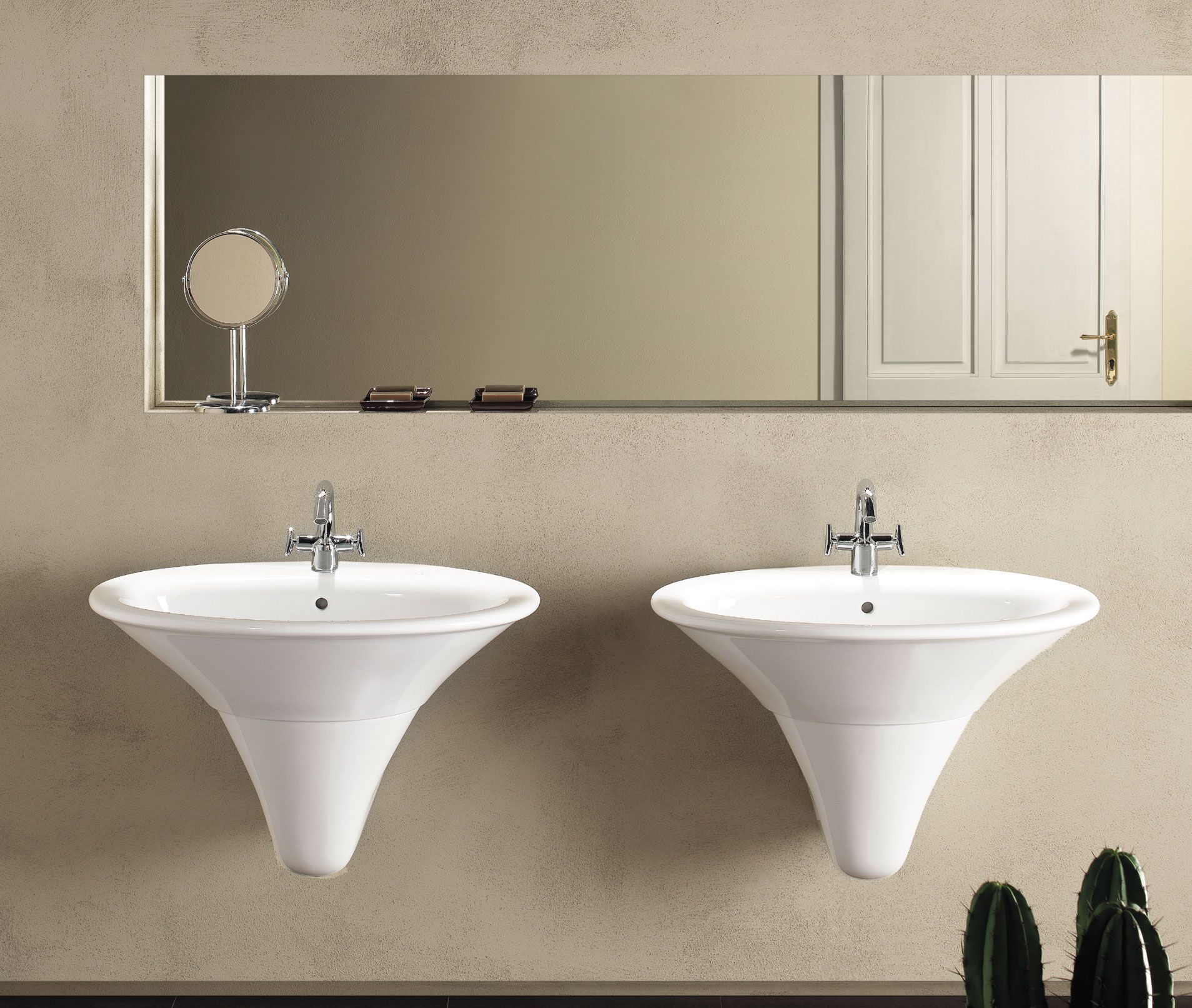 Hatria SCULTURE YR37 Раковина 77 см. http://www.santehmag.ru/category/sanfajans-hatria/ Итальянская сантехника HATRIA Sink, Home Decor, Sink Tops, Vessel Sink, Decoration Home, Room Decor, Vanity Basin, Sinks, Home Interior Design
