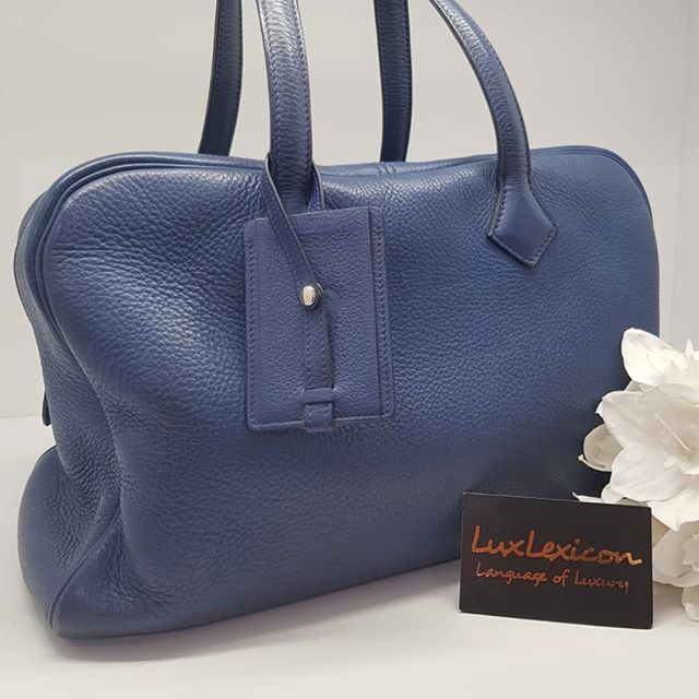 Fire sale 1900 wire. Preloved Blue Brighton Victoria 35