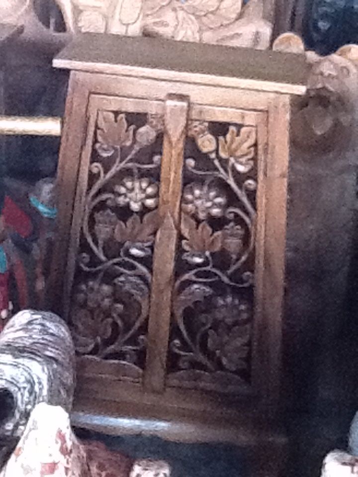 Hand Carved Teak Console From Chiang Mai Thailand - Hand Carved Furniture From Thailand Hand Carved Teak Console From Chiang Mai Thailand - Hand Carved Furniture From Thailand