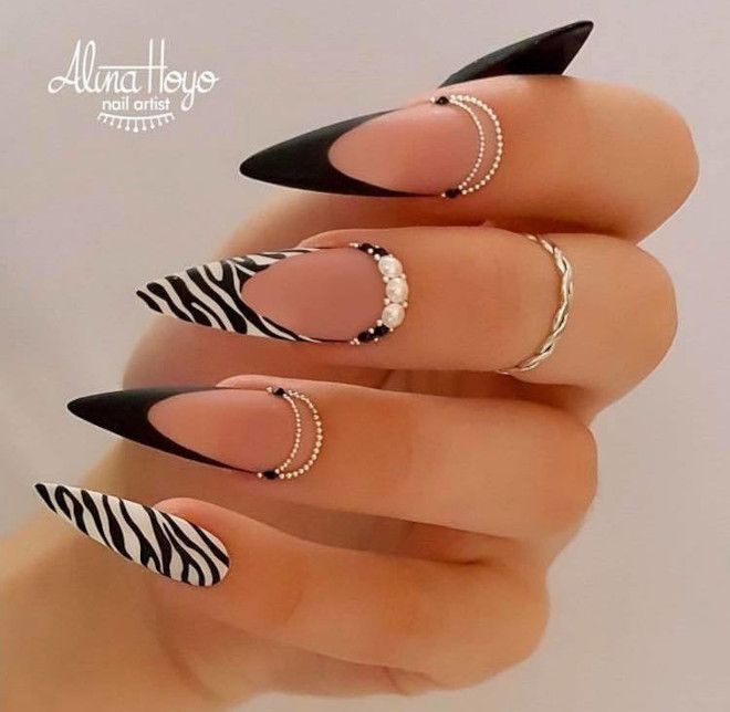 Try These Modern French Manicure Ideas for Fabulous Tips Pretty Acrylic Nails, Best Acrylic Nails, Acrylic Nail Designs, Pretty Nails, Nail Art Designs, Zebra Acrylic Nails, Stiletto Nail Designs, French Stiletto Nails, Zebra Nail Art