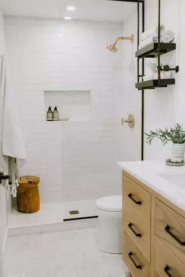 8 Design-Forward Bathroom Shelving Ideas Worth Recreating | Hunker White Bathroom Tiles, Bathroom Tile Designs, Modern Bathroom Decor, Chic Bathrooms, Budget Bathroom, Bathroom Remodel Idea, Contemporary Bathroom, Bathroom Renovations, Guest Bathroom