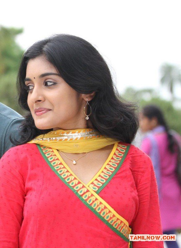 niveda thomas in naveena