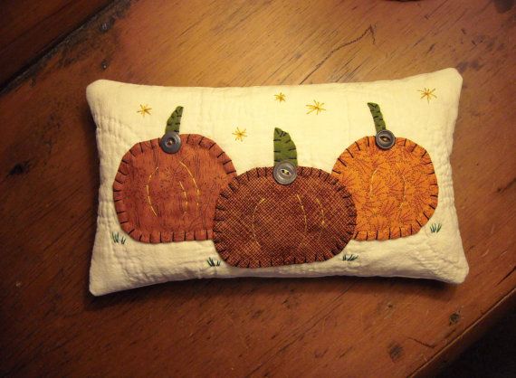 PRIMITIVE~ FOLK ART~ Halloween Pillow
