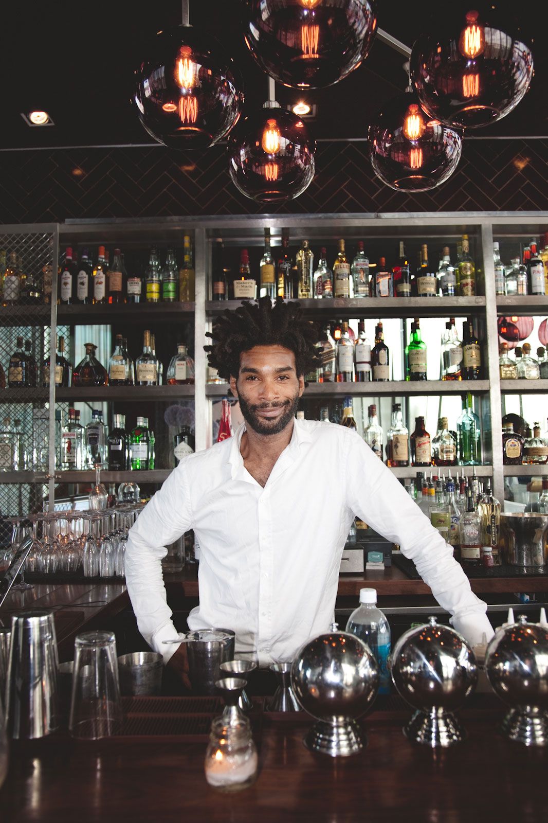 hot bartender hot bartender