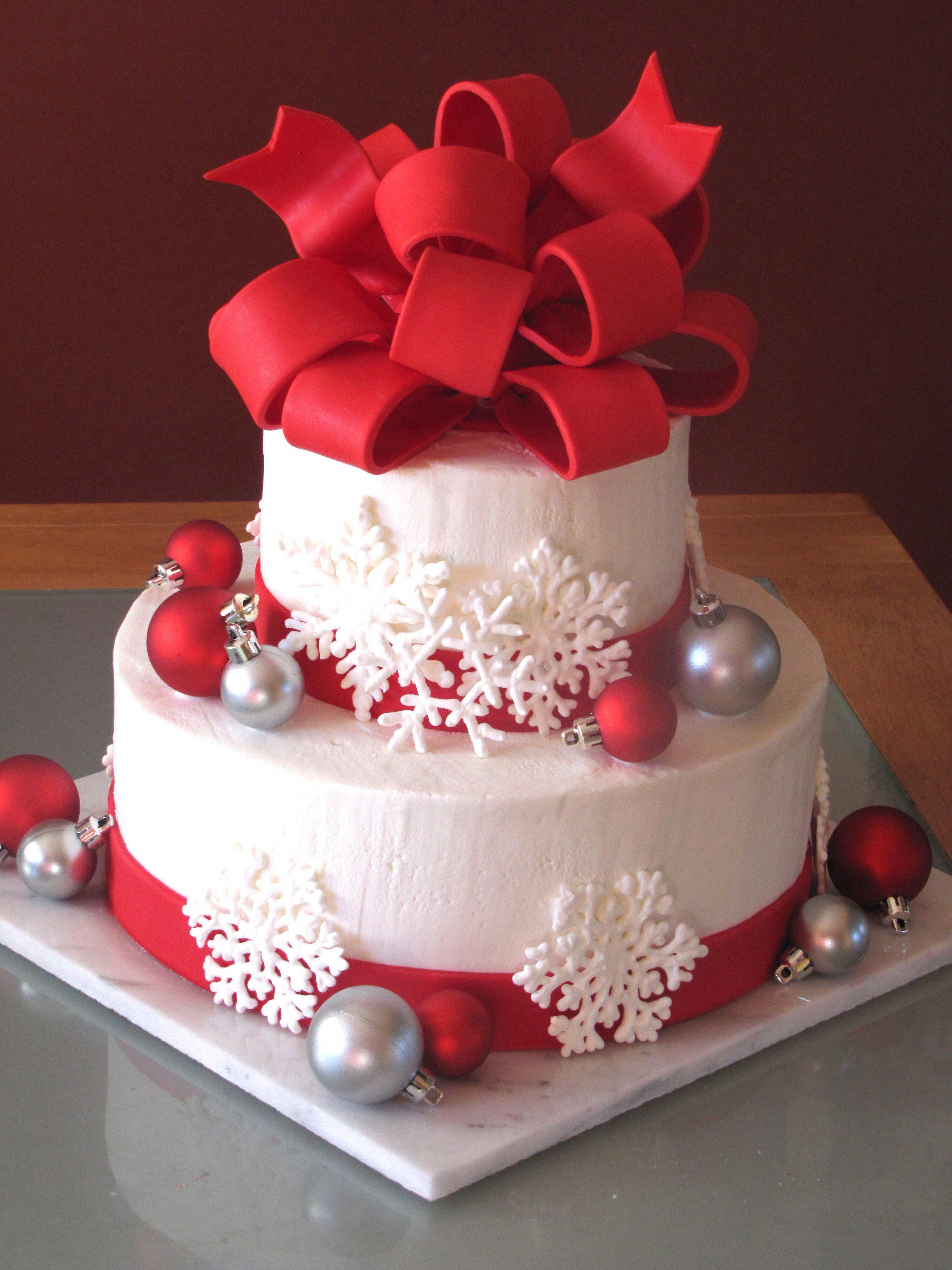 Lovely Christmas Cake Idea Would Also Look Pretty Blue And Silver Red Green And Gold Purple And Silver In 2020 Christmas Cake Christmas Cakes Easy Holiday Cakes Lovely Christmas Cake Idea Would Also Look Pretty Blue And Silver Red Green And Gold Purple And Silver In 2020 Christmas Cake Christmas Cakes Easy Holiday Cakes