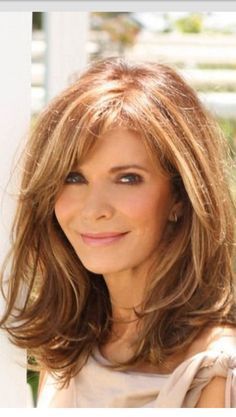 12 Pretty Long Layered Hairstyles With Bangs - Pre 12 Pretty Long Layered Hairstyles With Bangs - Pre