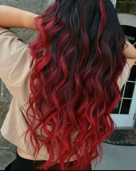 Tu e tuo fratello Sangio avete molta passione per il canto, infatti a… #fanfiction # Fanfiction # amreading # books # wattpad Hair Color Red Ombre, Dyed Red Hair, Hair Color Streaks, Hair Color Shades, Hair Color For Black Hair, Red Colored Hair, Black Hair With Red, Red Hair Looks, Black Hair Ombre