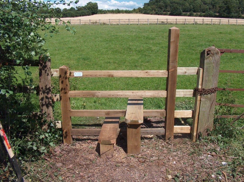 Stile jpg 1024 766 A European Type Stile So You Don t Have To Open stile-jpg-1024-766-a-european-type-stile-so-you-don-t-have-to-open