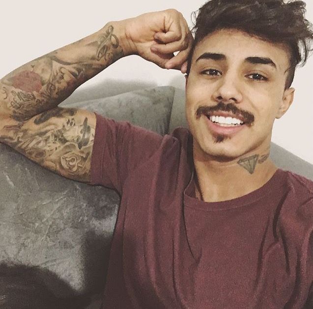 pin de zamara sanchez em fav mc livinho bigode handlebar cantores pin de zamara sanchez em fav mc livinho bigode handlebar cantores