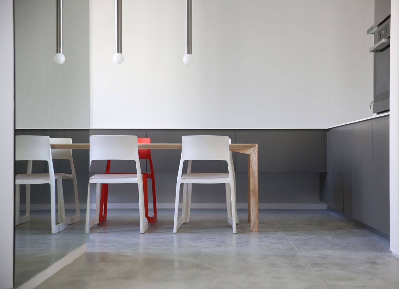 Tel aviv flat by chiara ferrari studio
