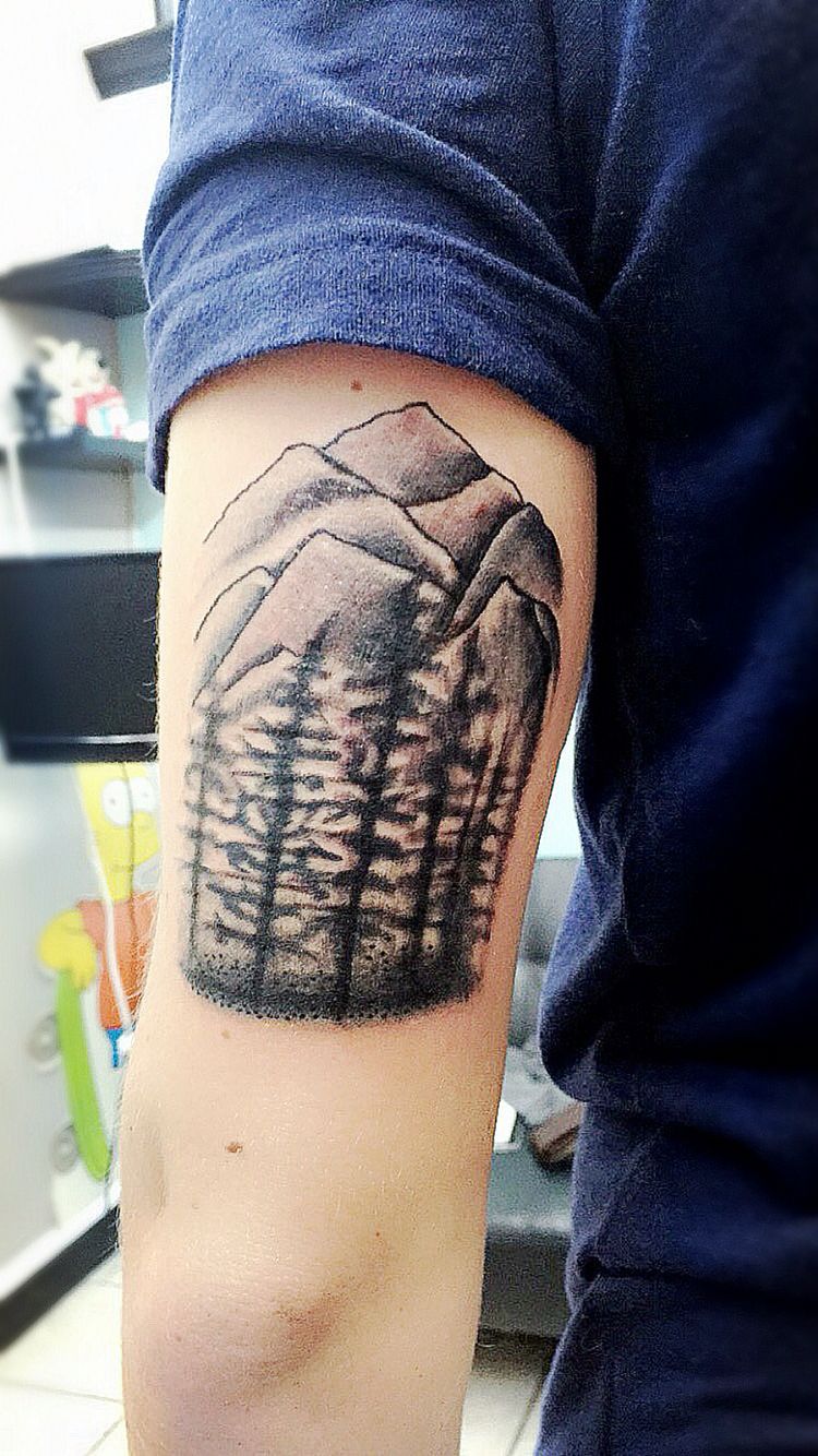 2019 year - 50 Tricep Tattoos For Men – Masculine Design Ideas 2019 year