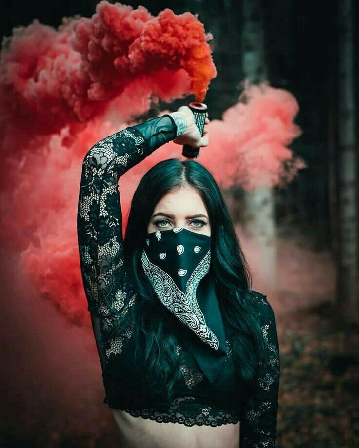 Pin By سدين سدر On Anime Model Photography Smoke Bomb Photography Smoke Pictures