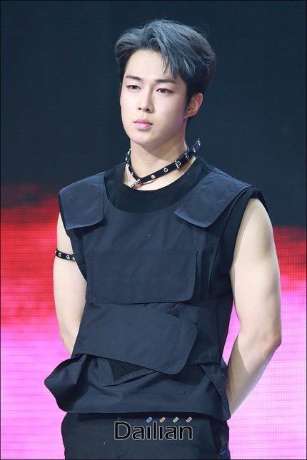 dawon lee sanghyuk sf9 sf9 women fashion dawon lee sanghyuk sf9 sf9 women fashion