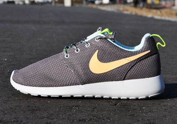 good looking presenting many styles Shop Discount Shoes Nike Women Roshe One CANYON GREY PINK 511882 ... good looking presenting many styles Shop Discount Shoes Nike Women Roshe One CANYON GREY PINK 511882 ...