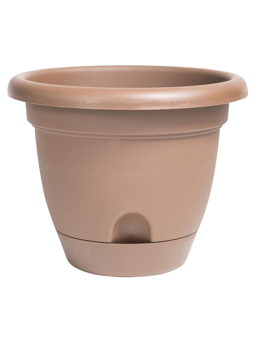 bloem lucca self watering round planters gardener s supply self watering planter plastic planters resin planters bloem rail planter on bloem lucca self watering round planters gardener s supply self watering planter plastic planters resin planters pinterest