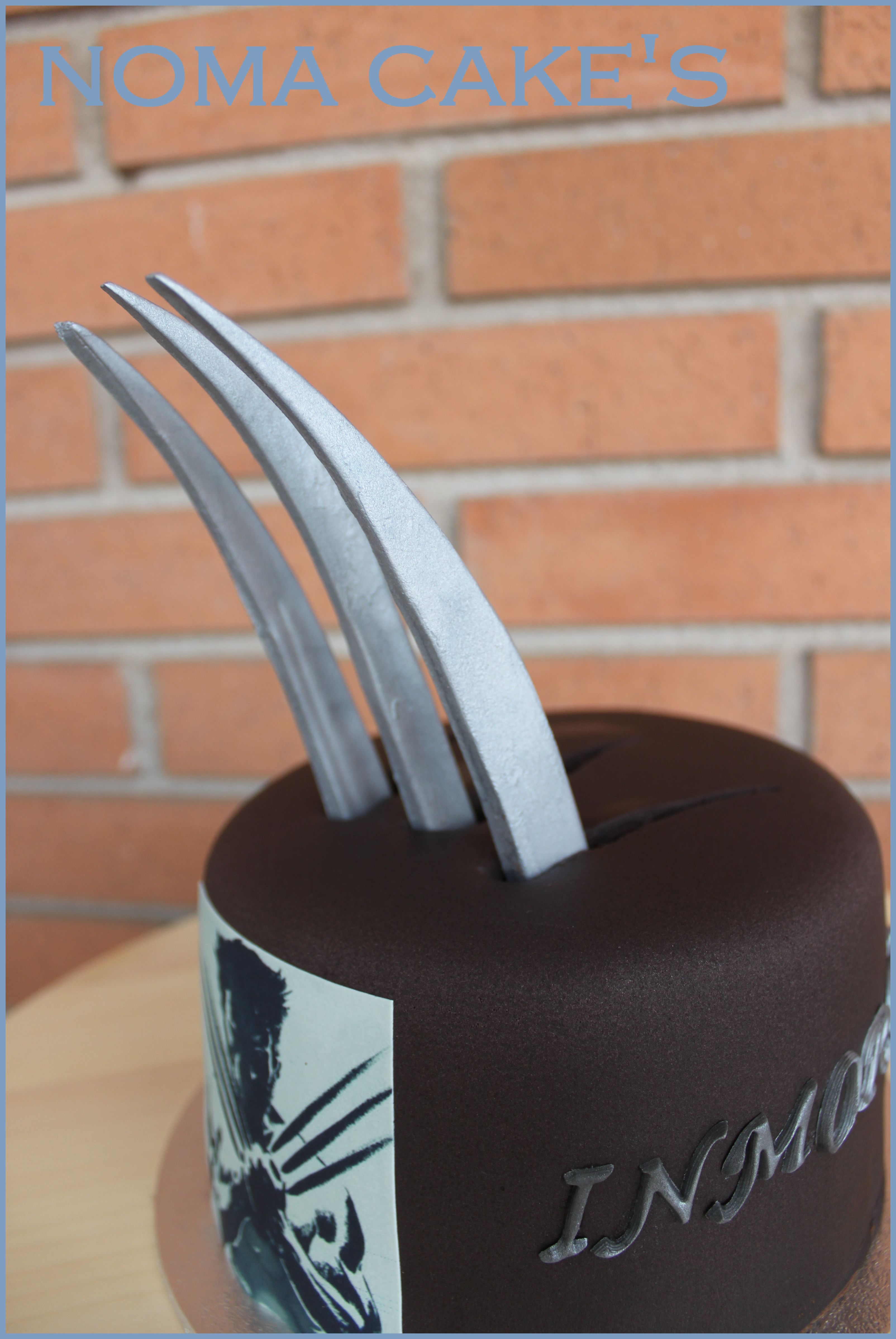tarta lobezno inmortal cakes