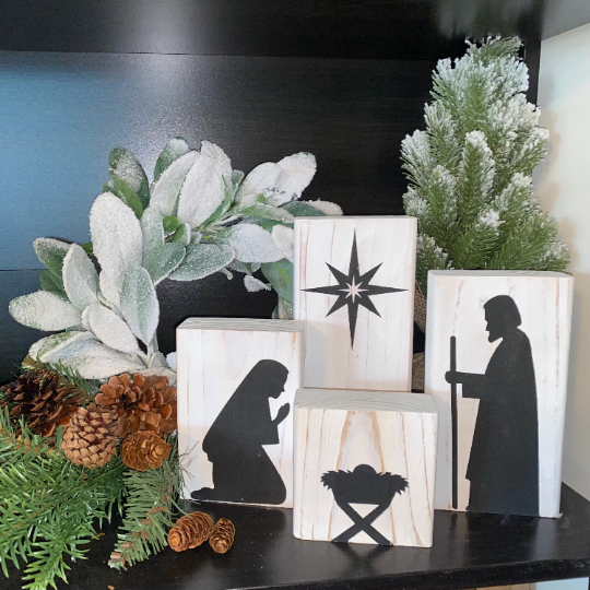 This nativity is a simple representation of the Christmas season. It features silhouettes of Joseph, Mary, Baby Jesus and the North Star hand-painted on white wood blocks. It is perfect as an addition to your mantle or table top Christmas decor. It also looks great as a centerpiece on your dining table. This is a set o Christmas Wood Crafts, Christmas Signs Wood, Christmas Nativity, Christmas Projects, All Things Christmas, Christmas Decor Diy, Holiday Crafts, Christmas Time, Christmas Ornaments