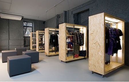 Pin Von Christian Soria Auf Retail Design Ladeninneneinrichtung Ladeneinrichtung Raumtrenner