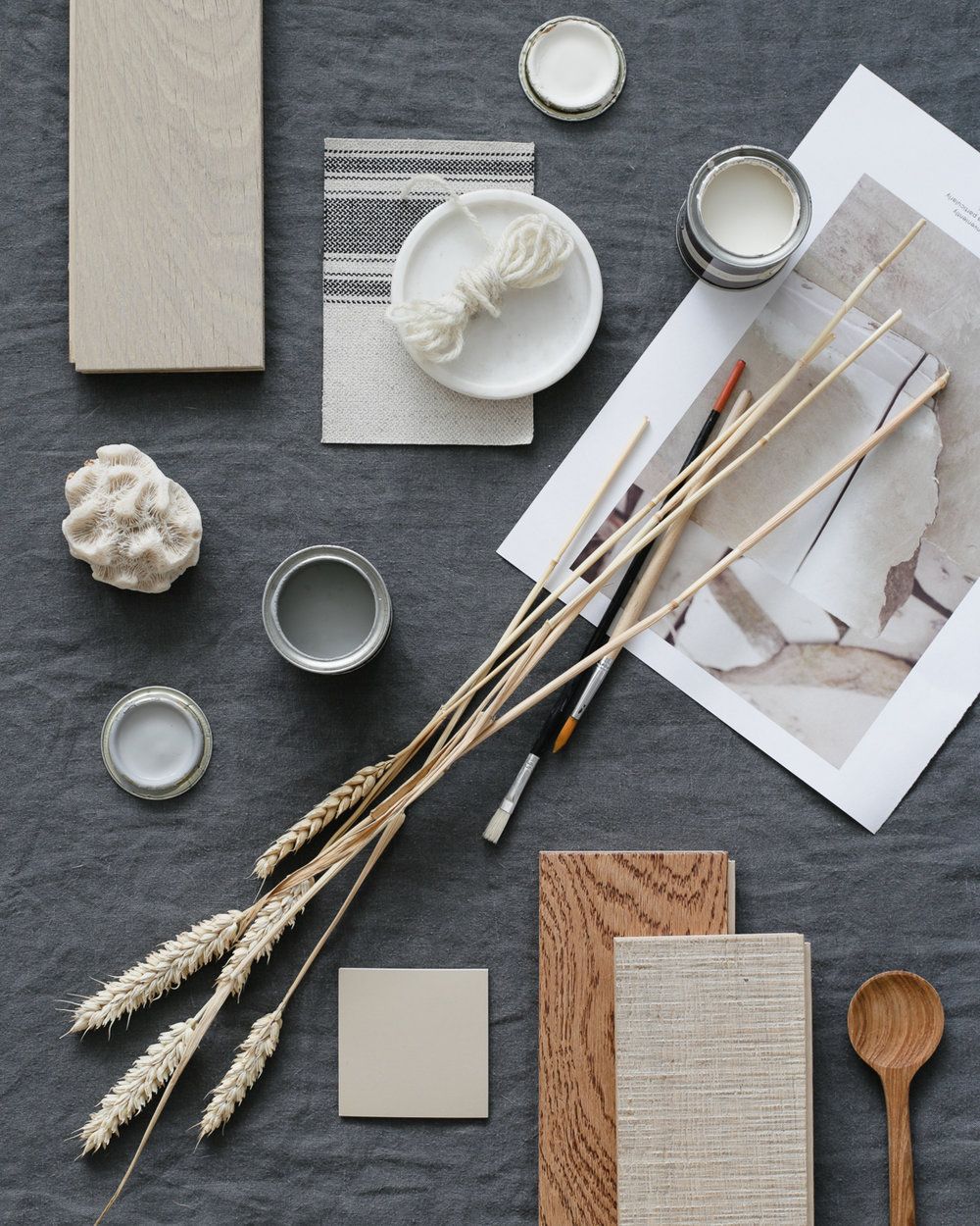 Moodboard for modern rustic interior - styling & photography by Design Hunter #flatlay #moodboard Scandinavian Style Interior, Modern Interior Design, Interior Styling, Interior Ideas, Interior Concept, Minimalism Interior, Traditional Interior, Rustic Design, Rustic Style