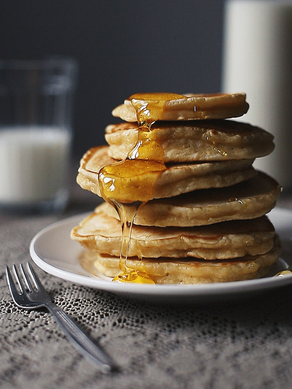 taking pictures of food gif when you just want to eat your meal but how do you know you love food hellobeautiful