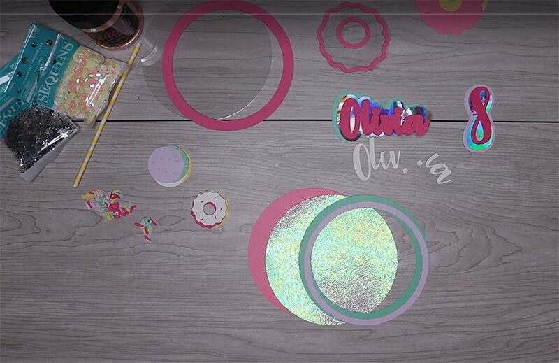 Shaker Cake Topper Tutorial