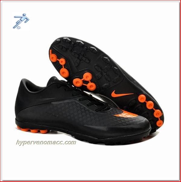 nike hypervenom flat sole