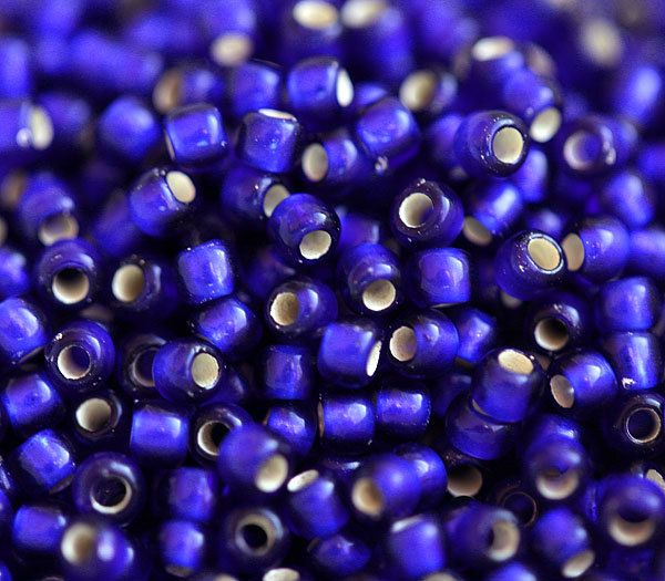 Japanese Toho inside colour cobalt//crystal AB 11//0 seed beads 10g approx 1100