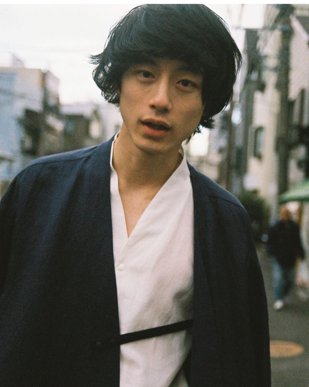 Pin By B L On Real People Japanese Face Pose Reference Photo Film Aesthetic Pin By B L On Real People Japanese Face Pose Reference Photo Film Aesthetic