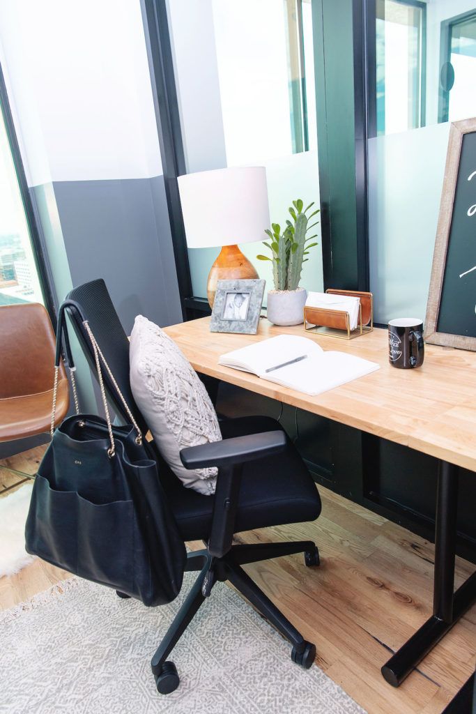 Increase Your Productivity This Year With These Office Decor Hacks - HOUSE of HARPER