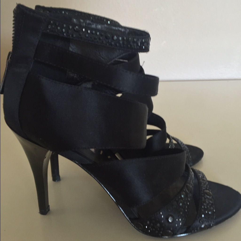 bcbg max azria shoes